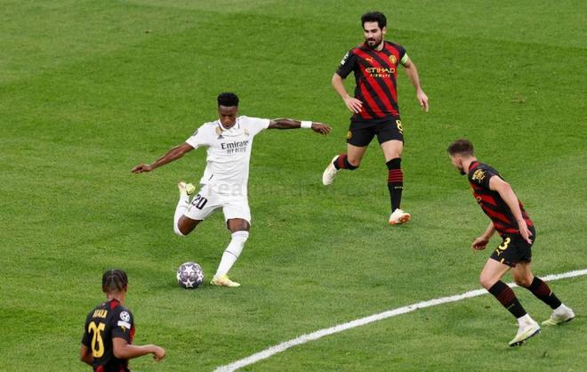 出生于布宜 出生于布宜