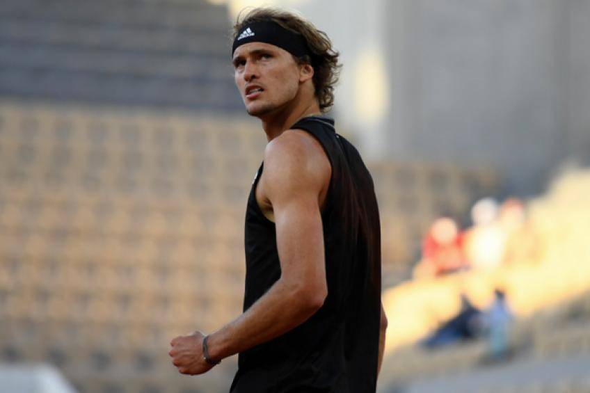 独自完成个 独自完成个