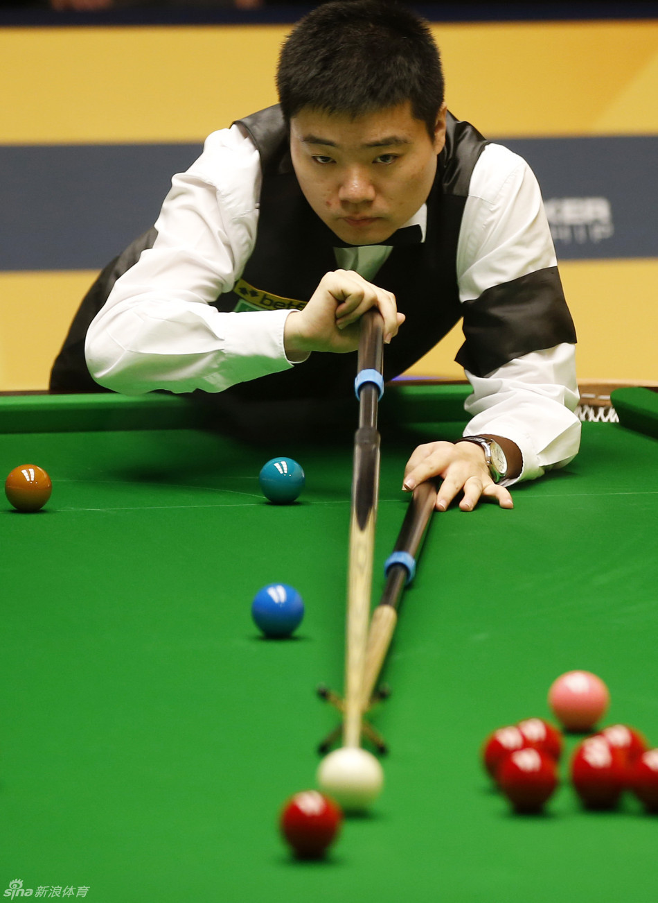 对二点球的 对二点球的