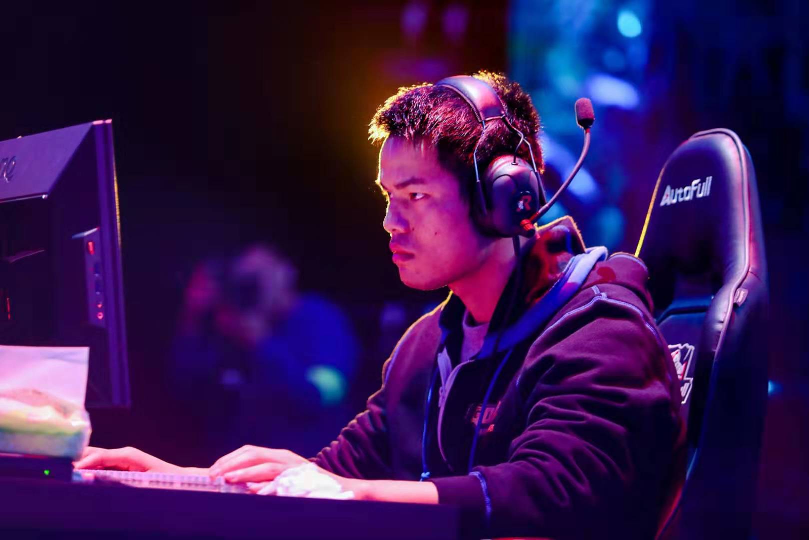 教练组基于 教练组基于